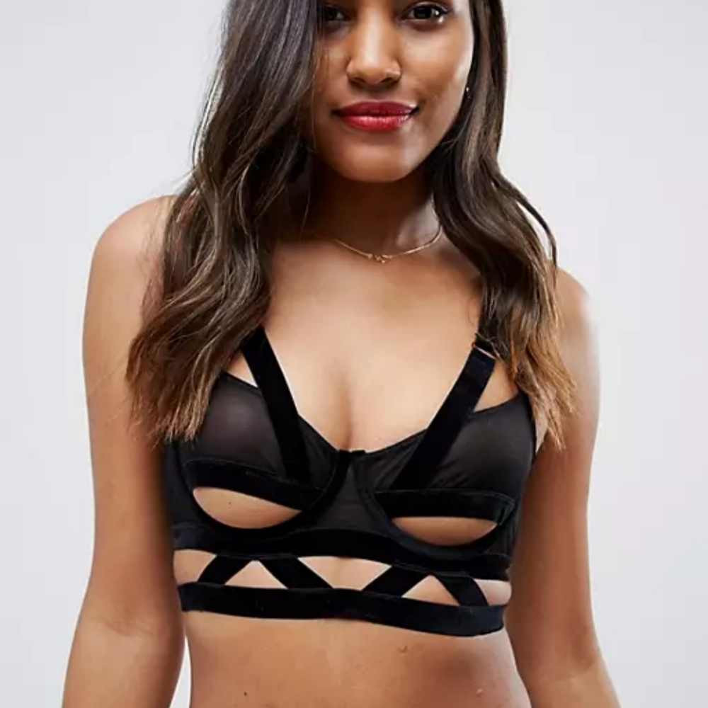*ISO* ASOS DESIGN Penelope velvet & mesh cut out underwire bra *ISO*
